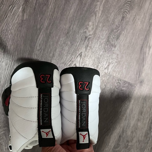 Jordan 12’s No Box - Picture 6 of 9
